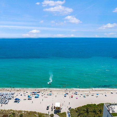 Beachfront Condo With Mesmerizing Views Hollywood Exterior photo